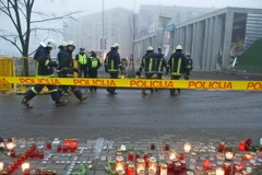 Thương vong trong vụ sập mái siêu thị tại Latvia tăng mạnh