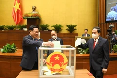 Đại biểu bày tỏ sự tin tưởng, kỳ vọng ở tân Chủ tịch Quốc hội khoá XV