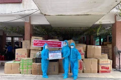 Dịch bệnh phức tạp, nhiều nghệ sỹ gửi quà ủng hộ Bắc Ninh, Bắc Giang