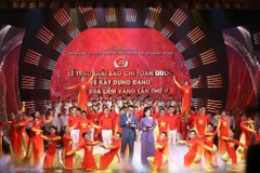 Giải thưởng Búa liềm vàng năm nay mở rộng đối tượng dự thi và tăng số lượng giải thưởng. (Ảnh: Tá Hiển/Vietnam+)