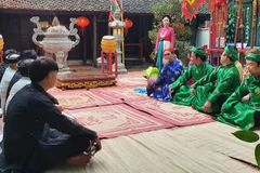 Rộn ràng giai điệu trống quân trong MV 'Quả thơ' ra mắt dịp Trung Thu