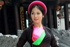 Ca sỹ Trang Viên vừa ra mắt bài hát đầy cảm xúc về những người phụ nữ trong chiến tranh, (Ảnh: NVCC)