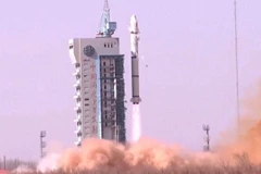 Vệ tinh viễn thám Horus 2 tại bệ phóng. (Nguồn: egyptindependent.com)