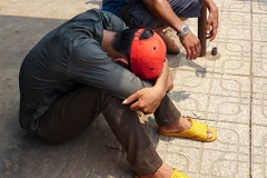 Đánh chết con riêng của người tình rồi tổ chức đám tang