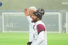 Neymar và đồng đội sẵn sàng nghênh chiến Manchester United