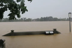 Hàng không ứng trực 24/24 giờ đối phó với mưa lớn tại miền Trung