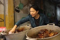 Quán cá kho nổi tiếng số 3 Ngõ Cầu Gỗ, Hà Nội. (Ảnh: Minh Hiếu/Vietnam+)