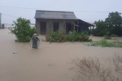 Nước lũ gây ngập lụt tại xã Cam Thụy, huyện Cam Lộ. (Ảnh: Hồ Cầu/TTXVN)