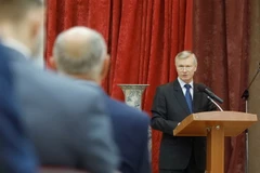 Chủ tịch Hội hữu nghị Liên bang Nga-Viêt Nam Vladimir Buyanov phát biểu khai mạc Hội thảo. (Ảnh: Trần Hiếu/TTXVN)