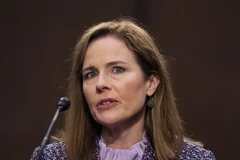 Ứng viên Thẩm phán Tòa án Tối cao Amy Coney Barrett tại phiên điều trần ở Ủy ban Tư pháp Thượng viện Mỹ ở Washington DC., ngày 14/10/2020. (Ảnh: AFP/TTXVN)