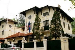 Quản lý nhà, đất Nhà nước thuộc diện phục vụ đối ngoại 