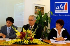 Các thành viên Cơ quan Phát triển Pháp tại buổi họp báo. (Nguồn ảnh: AFD