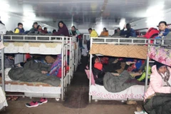 Hàng ngàn du khách Ấn Độ bị mắc kẹt tại Sikkim do tuyết rơi. (Nguồn: www.rt.com)