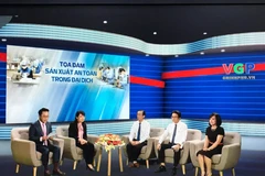 Các đại biểu tham dự tọa đàm tại đầu cầu TPHCM. (Nguồn: baochinhphu.vn)