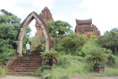 Di tích quốc gia đặc biệt tháp Po Klong Garai ở phường Đô Vinh, thành phố Phan Rang-Tháp Chàm sẵn sàng đón khách tham quan. (Ảnh: Nguyễn Thành/TTXVN)
