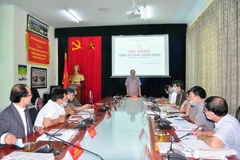 Chủ tịch Nguyễn Văn Rinh chủ trì Phiên họp lần thứ nhất Hội đồng Chấm thi vòng chung khảo. (Nguồn: dientudacam.vn)