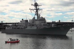 Tàu khu trục mang tên lửa dẫn đường USS Spruance. (Nguồn: YouTube)