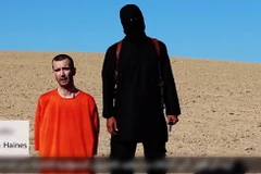 Một con tin người Anh bị lực lượng IS bắt cóc sau đó hành quyết. (Nguồn: nbcnews.com)