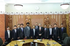 Chủ nhiệm Ủy ban Pháp luật của Quốc hội Phan Trung Lý làm việc tại Quốc hội New Zealand. (Ảnh: Khánh Linh/Vietnam+)