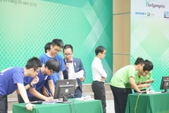 Học sinh Hà Nội dự thi ViOlympic năm 2016. (Ảnh: FPT)