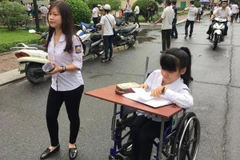 Thí sinh Lê Thị Hà An tại điểm thi Đại học Sư phạm Hà Nội. (Ảnh: CTV/Vietnam+)