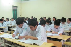 Giờ học của học sinh trường Trung học phổ thông chuyên Khoa học Tự nhiên. (Ảnh minh họa: PM/Vietnam+)