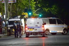 Cảnh sát tấn công quán càphê ở Sydney để giải cứu con tin