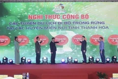 Khai trương các tuyến du lịch đi bộ trong rừng tại các huyện miền núi Thanh Hoá. (Ảnh: Hoa Mai/TTXVN)