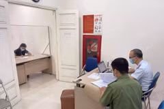 Bà P.T.N.M bị triệu tập làm việc với cơ quan chức năng để làm rõ hành vi giả mạo logo, thương hiệu T&T Group trên mạng xã hội. (Nguồn: Vietnam+)