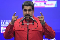 Tổng thống Venezuela Nicolas Maduro phát biểu tại một địa điểm bỏ phiếu ở Fuerte Tiuna, Caracas, ngày 8/8/2021. (Ảnh: AFP/TTXVN)