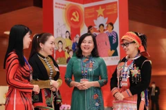 Kết quả bầu cử đại biểu Quốc hội khóa XV, đại biểu Hội đồng nhân dân các cấp nhiệm kỳ 2021-2026 có tỷ lệ 30,26% đại biểu Quốc hội và gần 30% tham gia hội đồng nhân dân các cấp là nữ. (Ảnh minh hoạ: TTXVN)