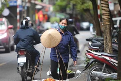 Những lao động phi chính thức tại các thành phố lớn đang bị ảnh hưởng nặng nể bởi COVID-19. (Ảnh minh họa: Thanh Tùng/TTXVN)