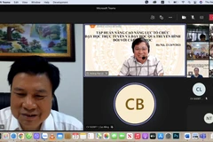 Buổi tập huấn được tổ chức theo hình thức trực tuyến. (Ảnh: Bộ GD-ĐT)