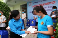 Công đoàn Việt Nam đã có nhiều đổi mới quan trọng tập trung vào bảo vệ cho người lao động. (Ảnh: Thanh Vũ/TTXVN)