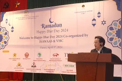 Giáo sư Lê Phước Minh, Viện trưởng Viện Nghiên cứu Nam Á, Tây Á và Châu Phi phát biểu tại sự kiện. (Ảnh: Minh Thu/Vietnam+)