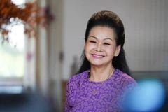 Ở tuổi U80, danh ca Khánh Ly vẫn sẽ đi xuyên Việt để hát. (Ảnh: PV/Vietnam+)