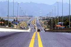 Cầu vượt biển Đình Vũ-Cát Hải. (Ảnh: An Đăng/TTXVN)