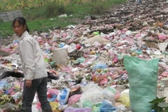 Ô nhiễm môi trường ngày càng gia tăng. (Ảnh: Hùng Võ/Vietnam+)