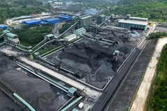 Nhà máy sàng tuyển than Vàng Danh. (Ảnh: Tuấn Anh/TTXVN)