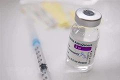 Vaccine ngừa COVID-19 AstraZeneca. (Ảnh: AFP/TTXVN)