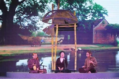 Các nghệ nhân, diễn viên hát xẩm tại một buổi biểu diễn ở Ninh Bình. (Ảnh: Hải Yến/TTXVN)