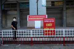 Chợ vườn hoa thành phố Thanh Hóa phải đóng cửa để phòng dịch COVID-19. (Ảnh: Nguyễn Nam/TTXVN)
