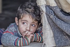 Một em nhỏ Syria trong trại tị nạn ở Iraq. (Nguồn: trtworld.com/mea/u)