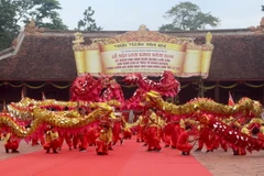 Múa rồng trong chương trình nghệ thuật được đầu tư công phu với chủ đề “Hào khí Lam Sơn tỏa sáng trường tồn." (Ảnh: Khiếu Tư/TTXVN)