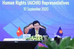 Phó Thủ tướng, Bộ trưởng Bộ Ngoại giao Phạm Bình Minh chủ trì Hội nghị Bộ trưởng Ngoại giao ASEAN và đại diện của Ủy ban liên Chính phủ ASEAN về Nhân quyền (AICHR). (Ảnh: Lâm Khánh/TTXVN)