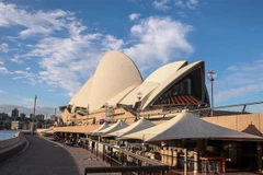 Nhà hàng tại Sydney, Australia, đóng cửa trong bối cảnh dịch COVID-19 lan rộng. (Ảnh: THX/TTXVN)