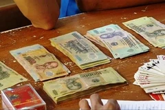 Tang vật thu giữ tại một sới bạc. Ảnh minh họa. (Ảnh: Võ Dung/TTXVN)
