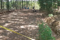 Hiện trường vụ việc. (ATnh: Đậu Tất Thành/Vietnam+)