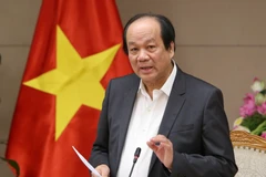 Bộ trưởng, Chủ nhiệm Văn phòng Chính phủ, Tổ trưởng Tổ công tác của Thủ tướng Chính phủ Mai Tiến Dũng chủ trì buổi làm việc. (Ảnh: Dương Giang/TTXVN)