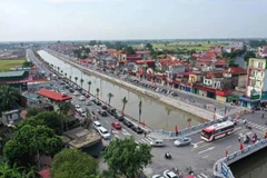 Toàn cảnh dự án đầu tư cải tạo, nâng cấp đường nối từ Cầu Lạng Am đến Cầu Nhân Mục, huyện Vĩnh Bảo. (Nguồn: TTXVN phát)